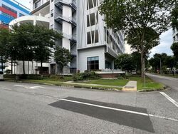 Hh @ Kallang (D13), Factory #575767941